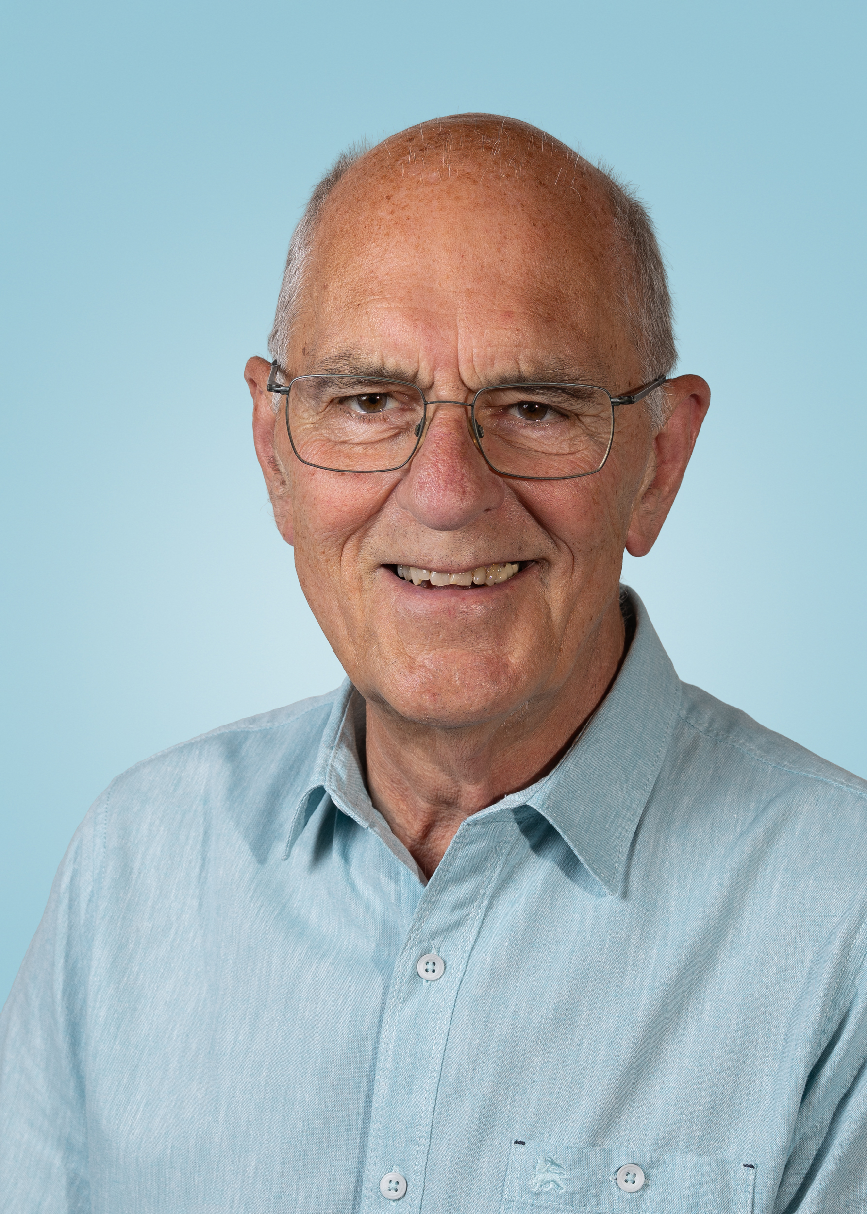 Pasfoto van F.H.L. (Frans) Dijcks